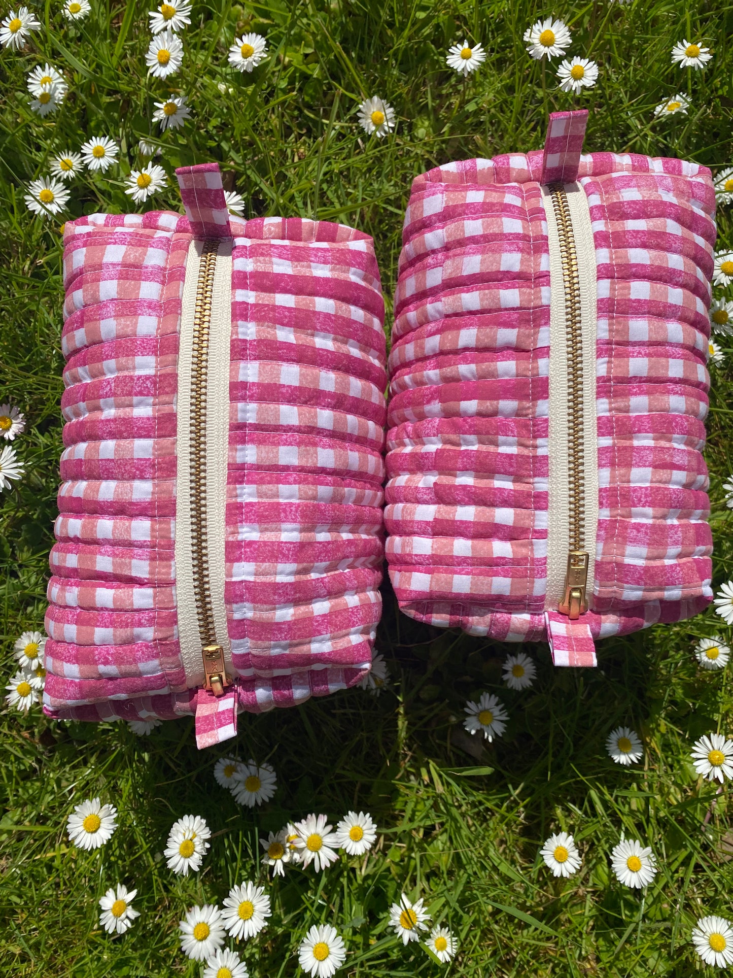Pink gingham wash bag