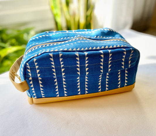 Windmill wood toiletry bag