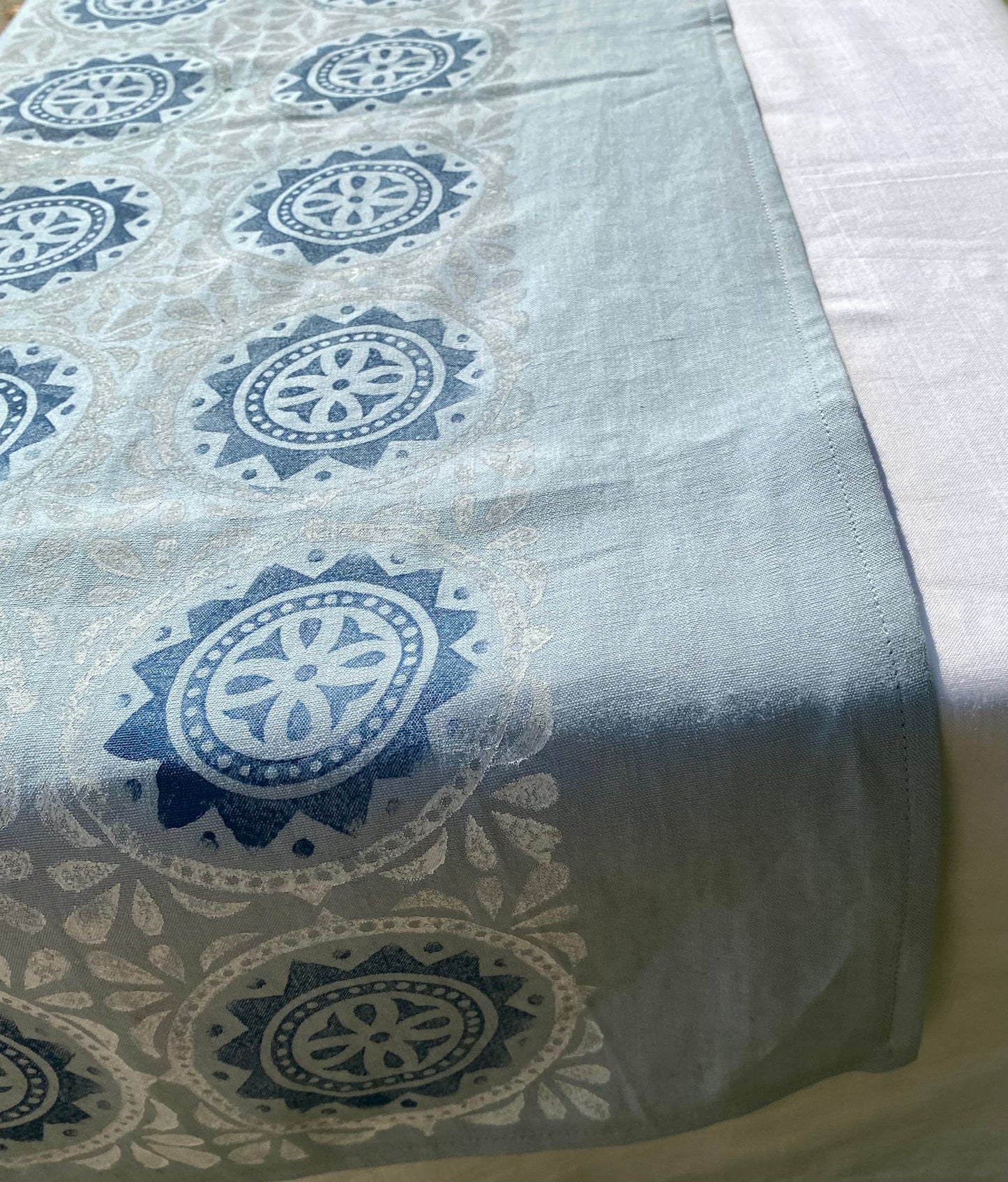 Linen Table Runners